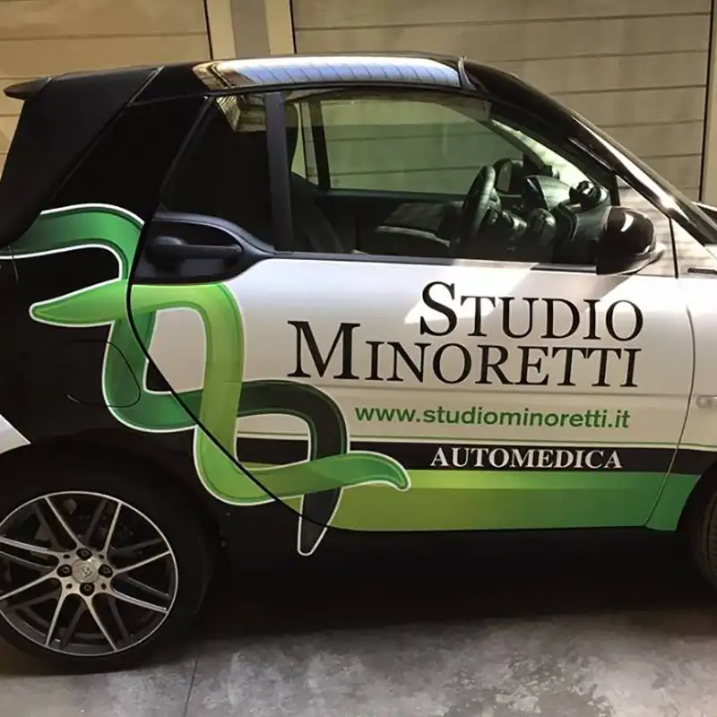 Adesivi auto aziendale lecco